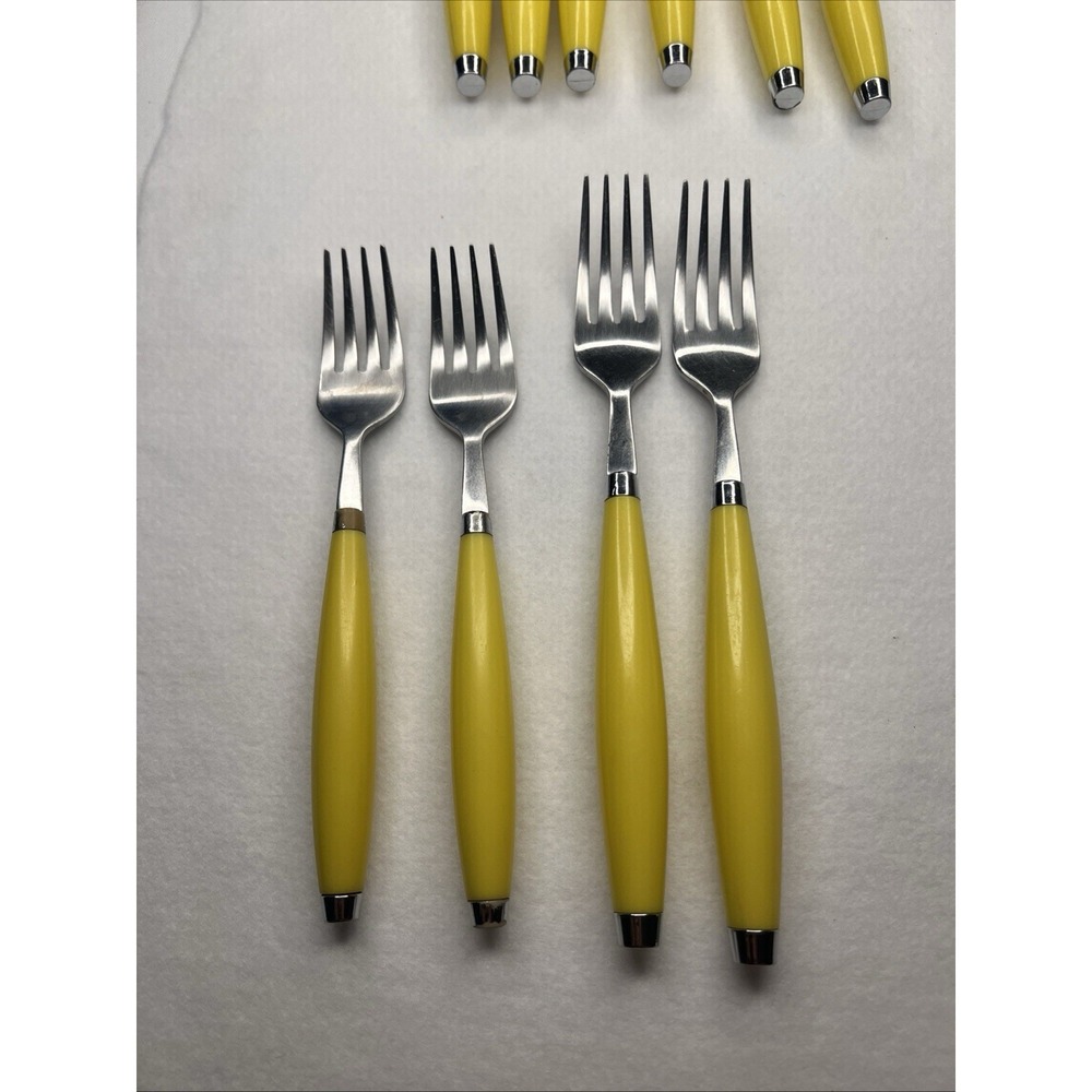 Fiesta Fiestaware Yellow Swirl Flatware 4 Forks 2 Dinner 2 Salad Retired